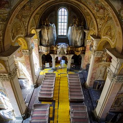 Pfarrer Mag. Dietmar Grünwald, Franz Küberl (Obmann des 'Verein Freunde und Förderer der Basilika Mariatrost'), DI Christian Purrer (Vorstandssprecher Energie Steiermark und Ko-Vorsitzender 'Zukunfstkomitee Basilika Mariatrost', Spendenpartner), Mag.