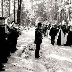 am 12. September 1976