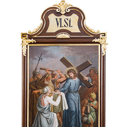 Veronika reicht Jesus das Schweißtuch.