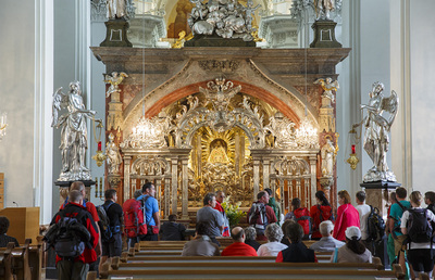 Die Kirche wird ewig Bedeutung haben - nicht nur für Wallfahrten wie nach Mariazell.